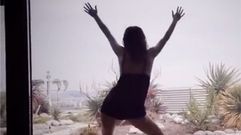 El �baile del castor� de Blanca Su�rez