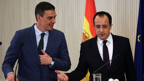 Pedro Snchez y su homlogo chipriota, Nikos Christodoulides.