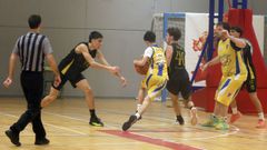 Los amarillos perdieron ante el Tui en la �ltima jornada de la primera fase.