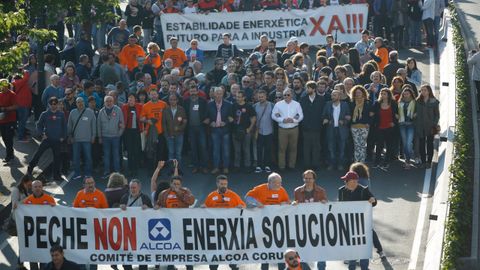 Manifestaci�n contra el cierre de Alcoa en A Coru�a