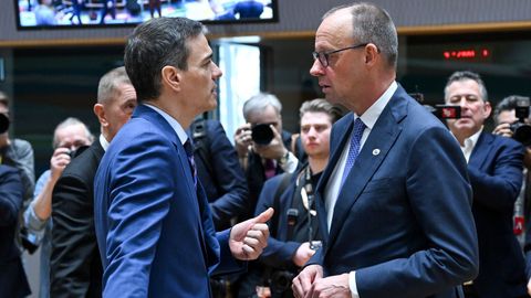 Pedro S�nchez en la cumbre de la UE con el canciller alem�n