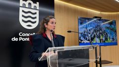 Las concejala del PP Silvia Junco, durante la rueda de prensa en la que critic� la ausencia de Pontevedra de Fitur por tercer a�o