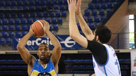 El equipo estuvo mal en defensa hasta los �ltimos minutos y desnortado en ataque.