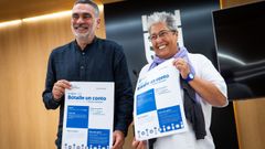 O edil de Normalizaci�n Ling��stica Demetrio G�mez Xunqueira, acompa�ado de Mar Garc�a Vendrell, coordinadora de �B�talle un conto�