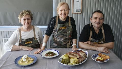 Sonia, Erundina y Juanma son la familia al frente del restaurante Ateneo