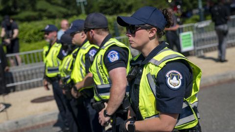 Imagen de archivo de varios agentes de polic�a estadounidenses.