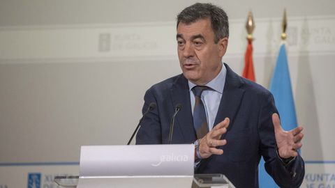 El conselleiro de Educaci�n, Rom�n Rodr�guez