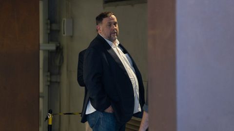 El presidente de ERC y exvicepresidente de la Generalitat, Oriol Junqueras, a su llegada a una reunin en la se de Esquerra