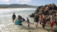 Imagen de archivo de las escuelas de surf en Doni�os