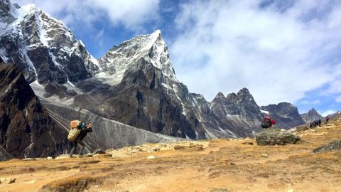 Imagen de archivo del Himalaya, Nepal.