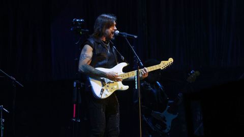 Juanes, durante su actuaci�n en el Morri�a Fest.
