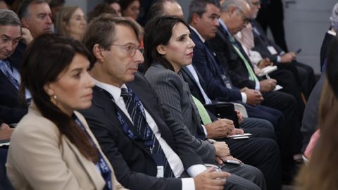 Miembros del Gobierno gallego en el foro.