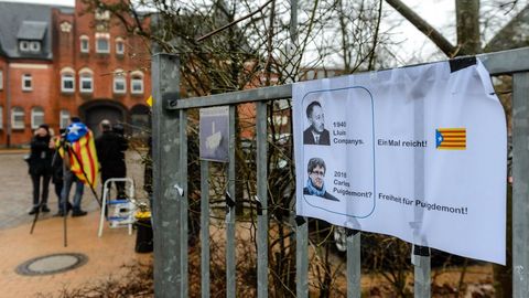 La Fiscal�a alemana apoya la entrega de Puigdemont
