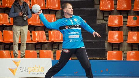 Javi Díaz defendió la portería del Novás hasta la conclusión de la temporada 2023/2024.