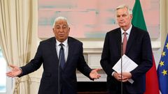 El negociador europeo Michel Barnier trat� el estado actual del �brexit� con Ant�nio Costa en Lisboa