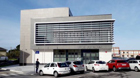 Sede del juzgado de Luarca