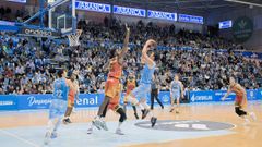 En la primera vuelta, el Valencia se impuso de cinco (83-88) en el Pazo dos Deportes