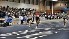 Purica se impone en los 60 metros lisos