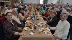 El pabell�n de Os Camp�ns, a reventar