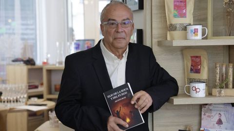 El periodista Jacinto Ruiz, este lunes con su �ltimo libro en el espacio AP de A Gaiteira