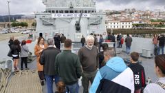 Imagen de una jornada de puertas abiertas en la fragata �lvaro de Baz�n