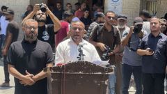 Ismail al Thawabta, director de la oficina de medios del Gobierno de Ham�s en Gaza, durante la rueda de prensa ofrecida en Deir al Balah 
