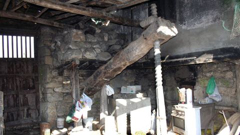 Antiguo lagar de cera de San Marti�o de Anllo, en Sober, en una imagen del 2011