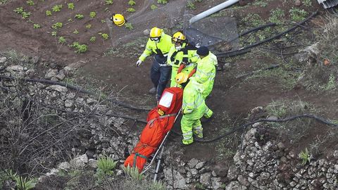 Así ha sido el despliegue para rescatar a la familia asturiana accidentada en Canarias