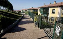 Las polic�as de Arteixo y Culleredo pretenden evitar robos en viviendas desocupadas. 