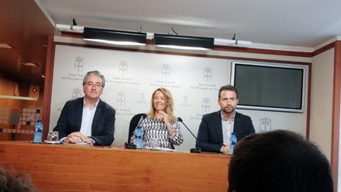 Pablo Gonz�lez, Teresa Mallada y �lvaro Queipo