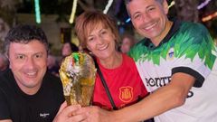 Andr�s D�az, primero por la derecha, durante la celebraci�n del Mundial logrado por Espa�a