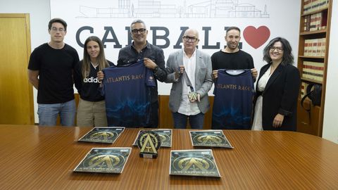 Presentaci�n de la Atlantis Race en el Concello de Carballo
