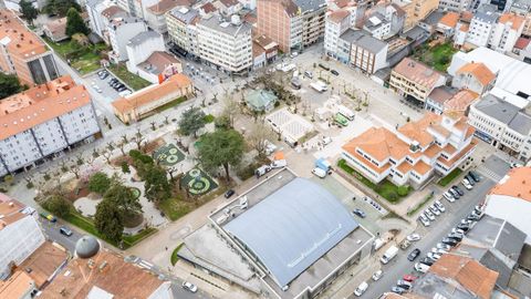 La Praza do Concello de Carballo en una imagen de archivo.