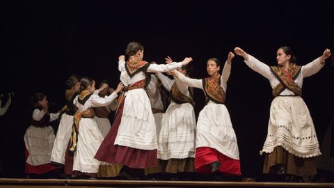 La Asociacin Cultural Raigaas actuar en el festival solidario Isla Bonita, en Malpica.