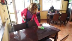 Un bar de Neda, esta ma�ana tras la reapertura