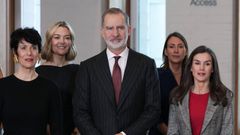 Marta Ortega, con los reyes en la reuni�n del Real Patronato de la Galer�a de las Colecciones Reales