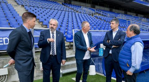 Rubn Reyes, Manuel Paredes, Antonio Rivas, Csar Martn y Federico Gonzlez, en el Carlos Tartiere