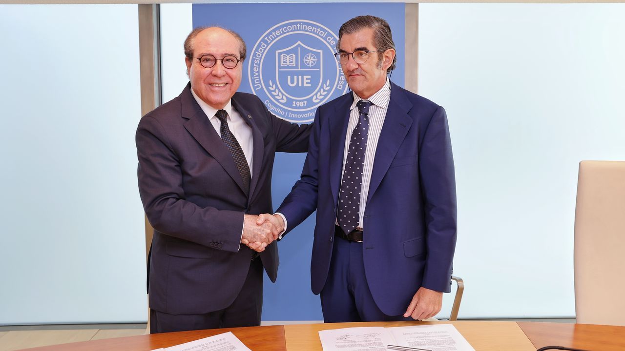 La UIE de A Coruña sumará el grado de Enfermería y dos nuevos másteres tras recibir el aval autonómico