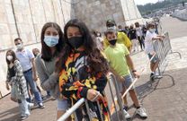 Adolescentes entre 12 y 13 a�os, el colectivo m�s joven, acuden a vacunarse en el Gai�s, en agosto