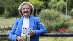 Sofa Daz Campos con su segundo libro 'Haz sonar las campanas de tu libertad'