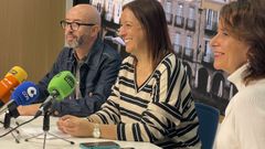 Pepe Ara�jo, Ana M�ndez e Inmaculada Moreiras, en la rueda de prensa del PP.