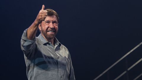 El actor Chuck Norris en el 2018 durante una campa�a ben�fica en Budapest, Hungr�a.