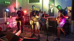 Rusty Nuts, durante su actuaci�n en el Xiria Pop 