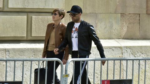 Ins Guardiola y Dani Alves.Dani Alves y su abogada, Ins Guardiola