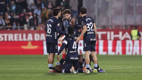 Los futbolistas del Celta, tras el triunfo ante el Girona.