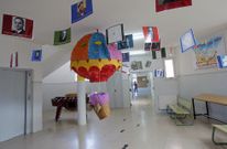 <span lang= es-es >Pasillos desiertos en el Leliadoura</span>. La huelga fue secundada por el 62% de los estudiantes matriculados en los cursos de secundaria del centro ribeirense. La incidencia fue de pr�cticamente el 100% en los ciclos de Formaci�n Profesional. Esta es la imagen que presentaban los pasillos