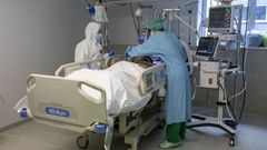 El HULA est� al l�mite con pacientes covid de otras �reas, A Mari�a, Monforte, Ferrol y A Coru�a