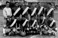 Unha das foramci�n do Uni�n Club Cee conqueriu a liga e a Copa da Costa na s�a primeira edici�n 1964.
