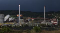 Vista de la fbrica de acero de ArcelorMittal en Gijn