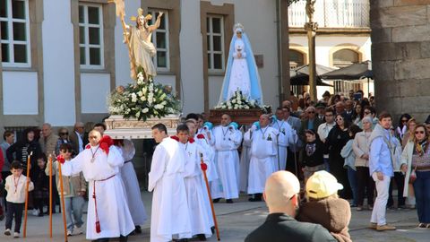 Procesi�n de Domingo de Resurrecci�n en Noia
